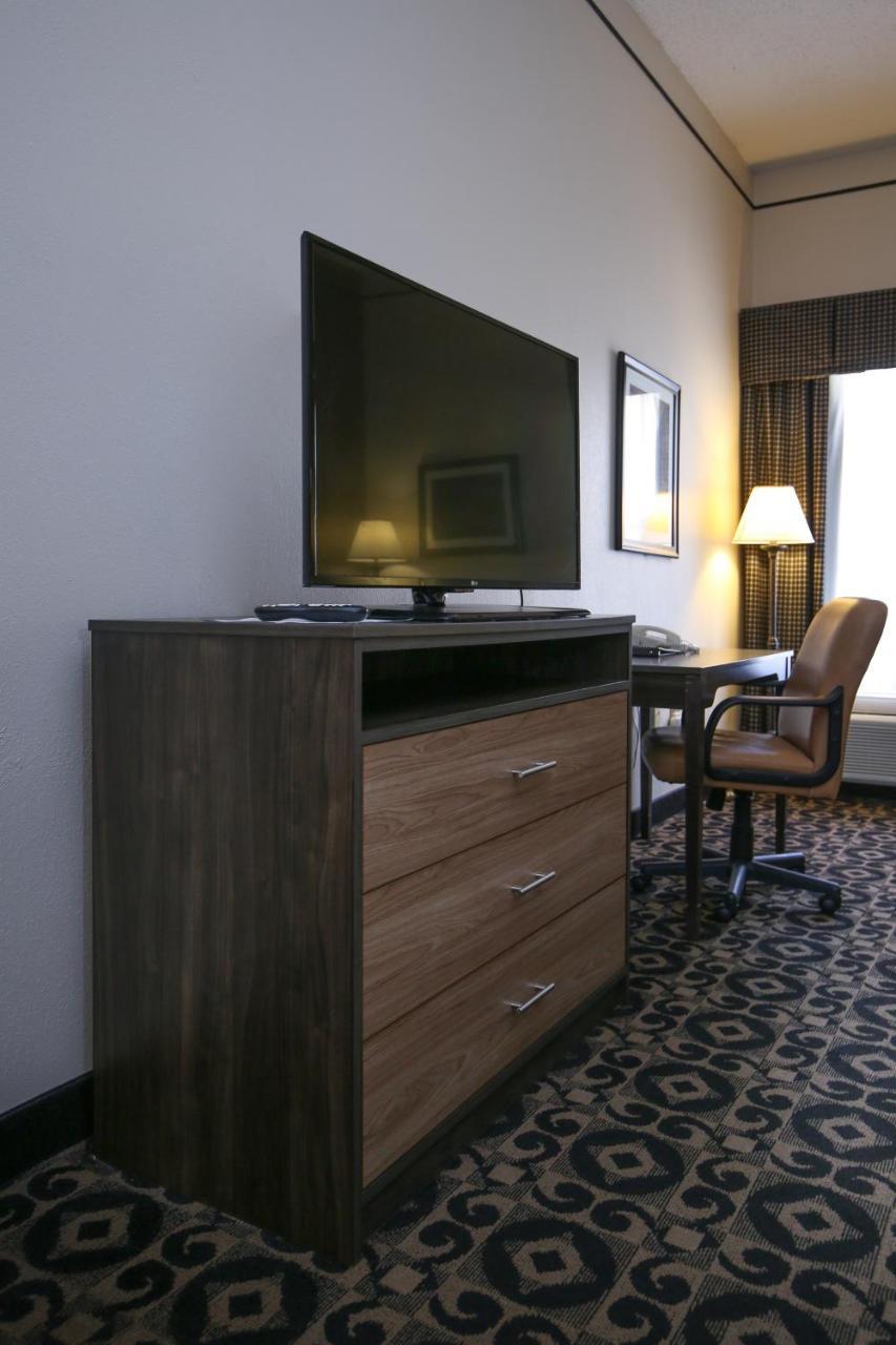 Quality Inn & Suites Boone - University Area Ngoại thất bức ảnh